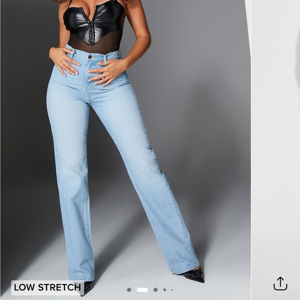 Fashion Nova Light Blue Straight Leg Jeans. SZ 15 NWT - Picture 1 of 9